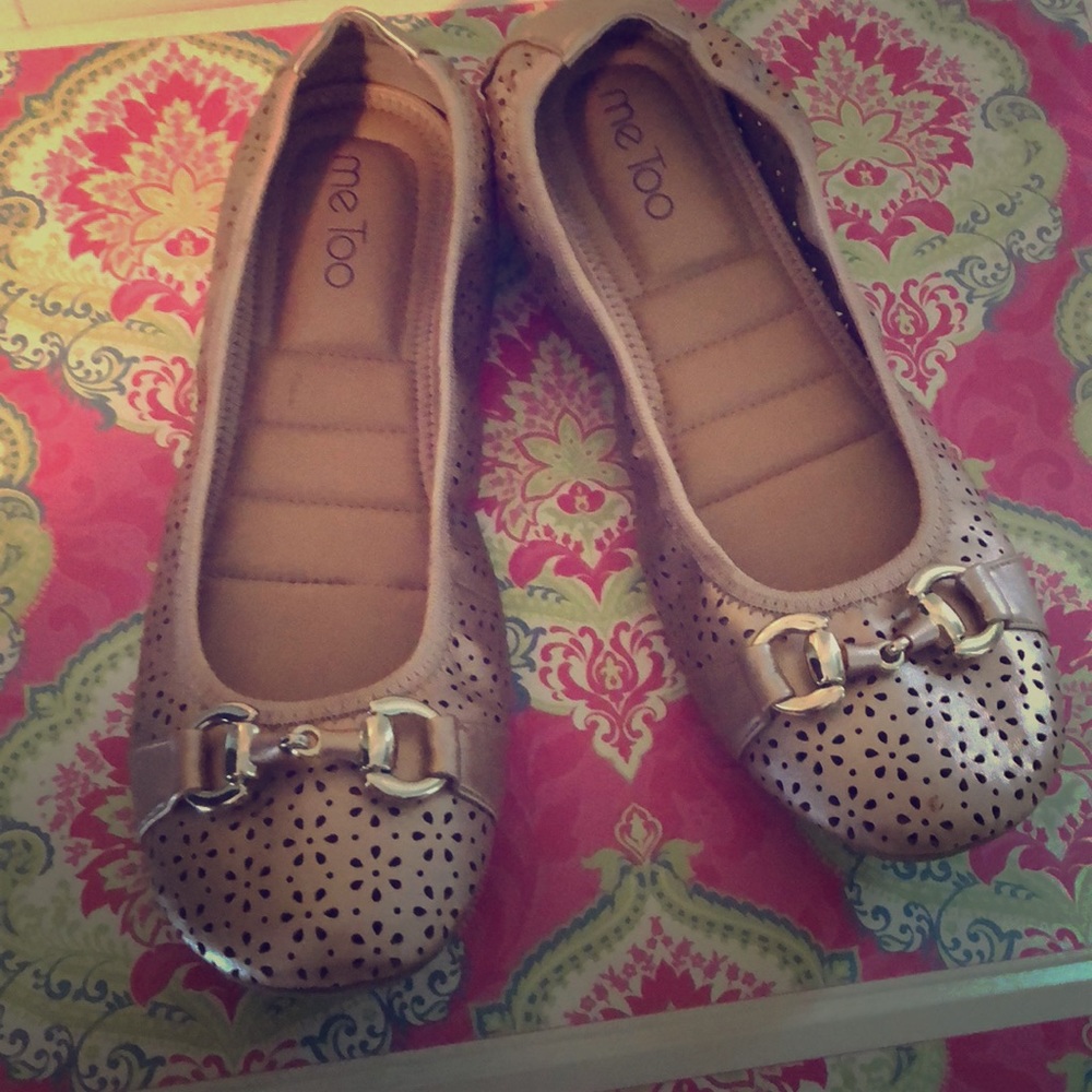 Me Too Brand Flats